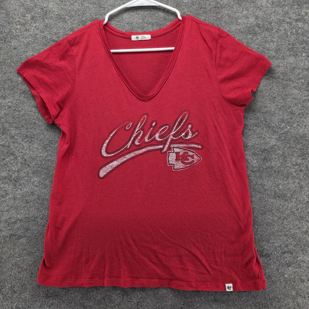 Kansas City Chiefs Shirt Womens S Red NFL Football Chiefs Script V-Neck '47